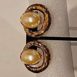 Vintage Faux Pearl & Hammered Goldtone Clip-on Earrings